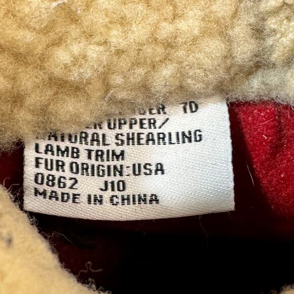 Disney Christmas 2025 Lil Rin Rin Plush Badge Red New